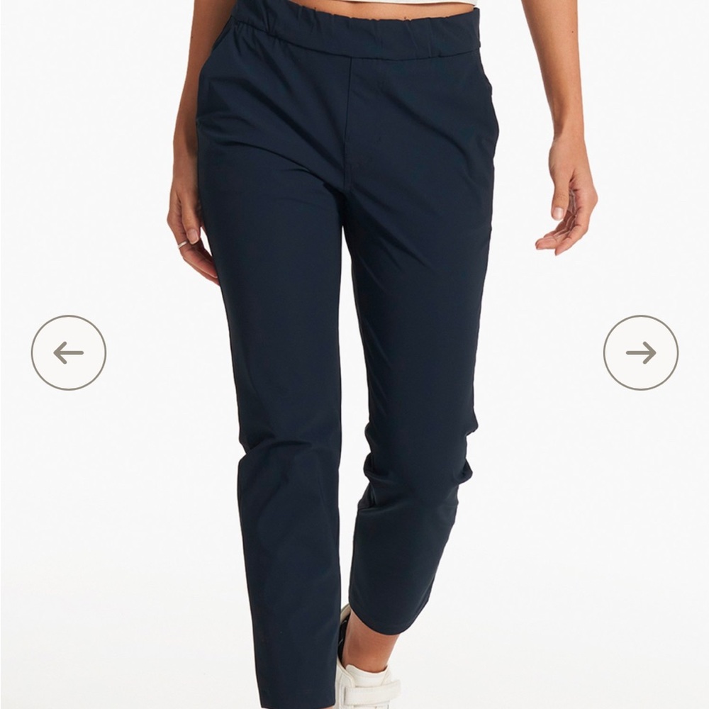 Vuori Miles Ankle Pant
Black
